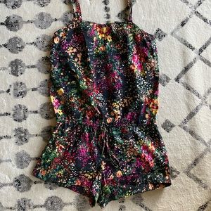 VS PINK size M floral romper
